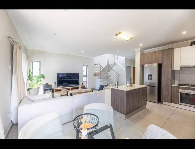 3 BEDROOM HOUSE FOR SALE IN BRYANSTON